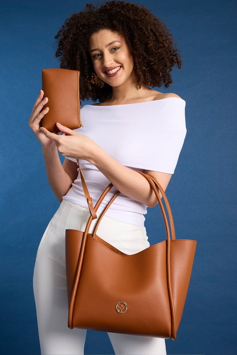 Zoozie Bags Athens - Tan Zoozie Bags Athens - Tan